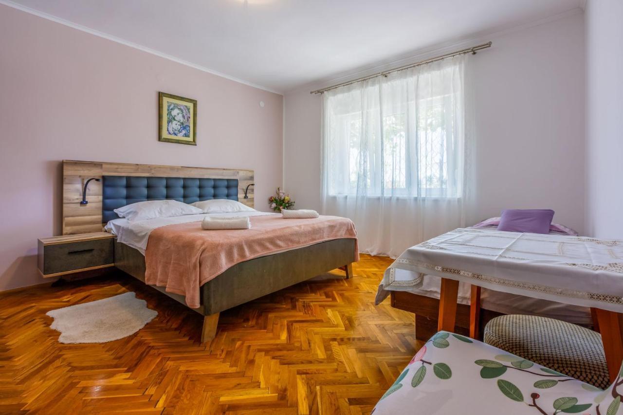 Apartment Leo Nona 诺维·维诺多尔斯基 外观 照片