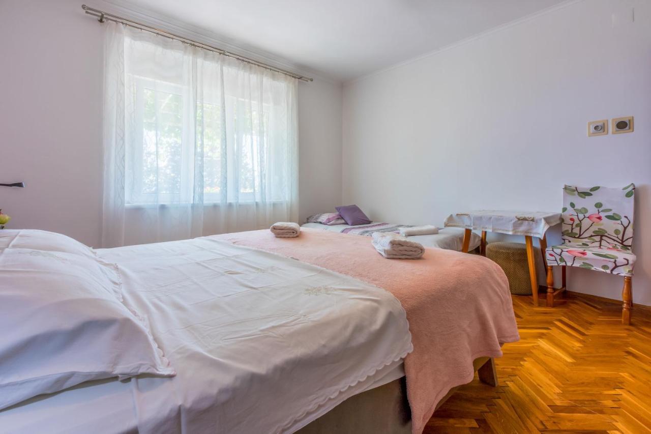 Apartment Leo Nona 诺维·维诺多尔斯基 外观 照片